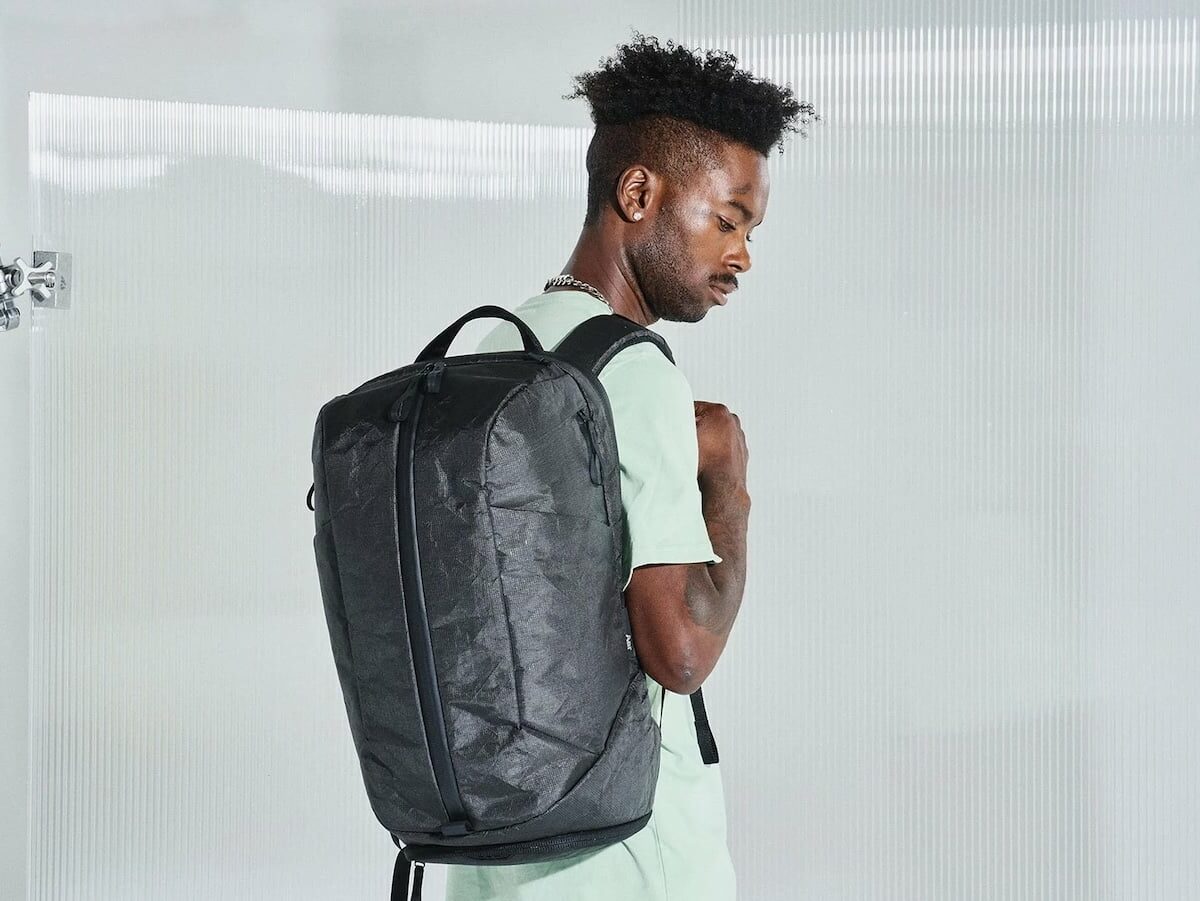 Aer The Ultra Collection: Lightweight Travel Bags with Distinctive Design on Gadget Flow