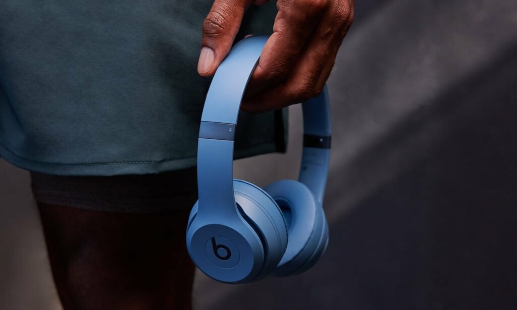 Beats Solo 4 Wireless Bluetooth Headphones 