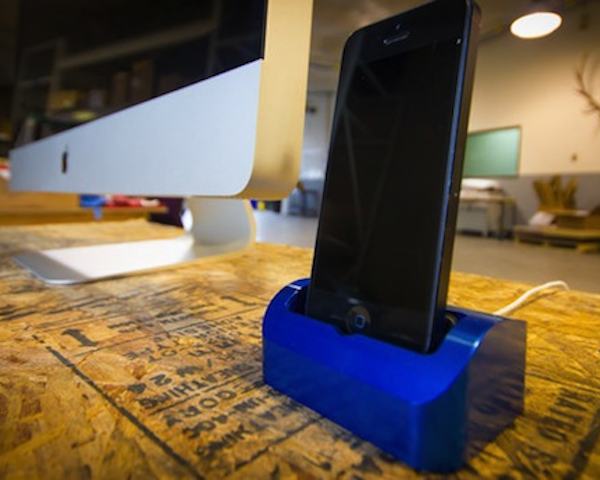 Elevation Dock For iPhone SE/5s