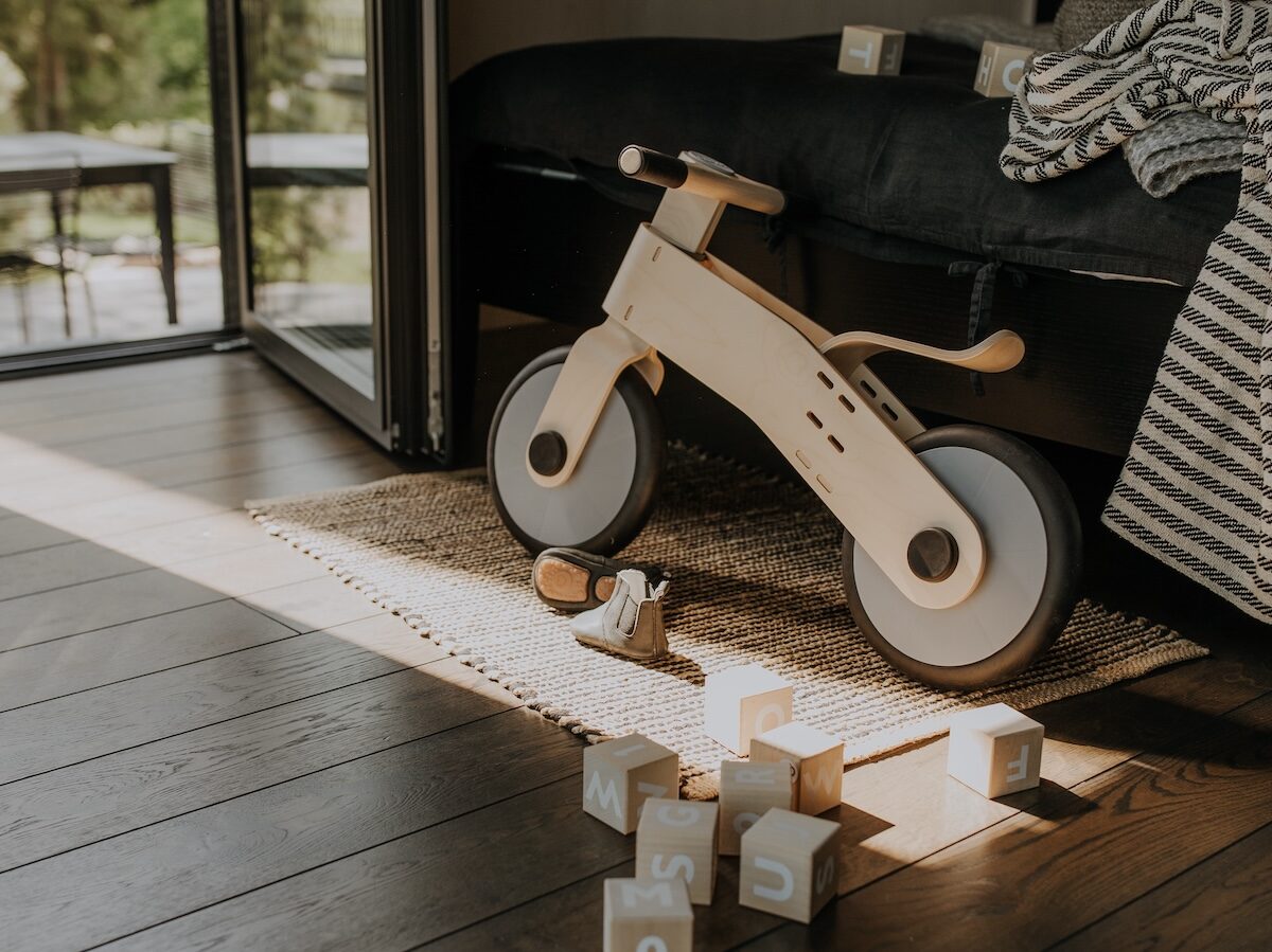 Choppy Bike wooden balance bike for kids has an innovative design without a single screw