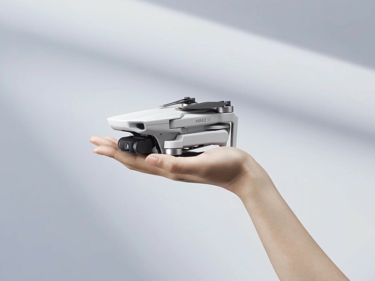 DJI Mini 2 SE tiny drone boasts the in-house long-range OcuSync 2.0 transmission system