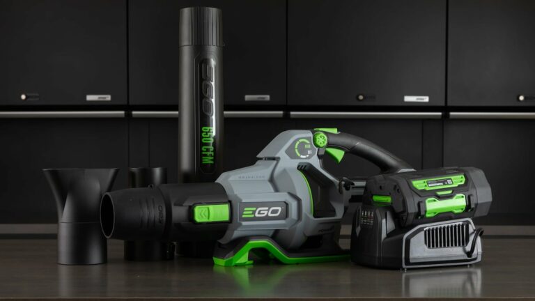 Power+ LB6504:690 CFM Variable Speed Cordless Leaf Blower by EGO on Gadget Flow