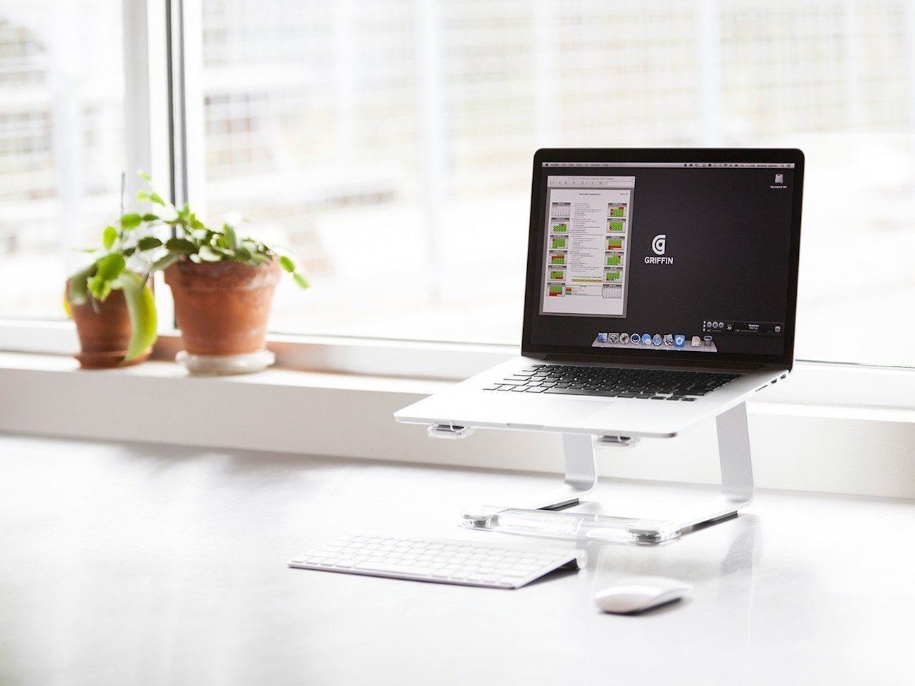 Elevator Laptop Stand by Griffin Technology