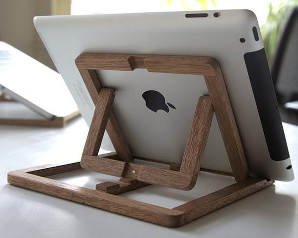 iPad Stand By Ooms