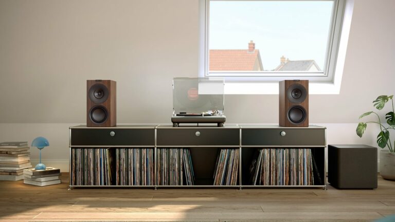 Q Series: Hi-Fi Speaker System with Exceptional Sound Quality by KEF on Gadget Flow