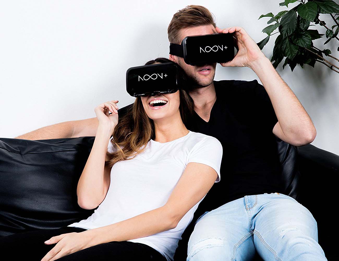 NOON Virtual Reality Headset