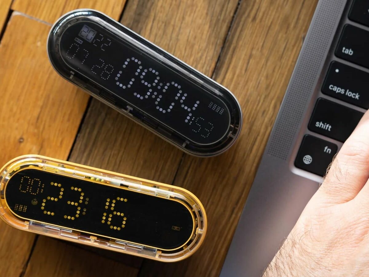 Sharge Capsule Gravity versatile digital clock manages time for the constantly busy