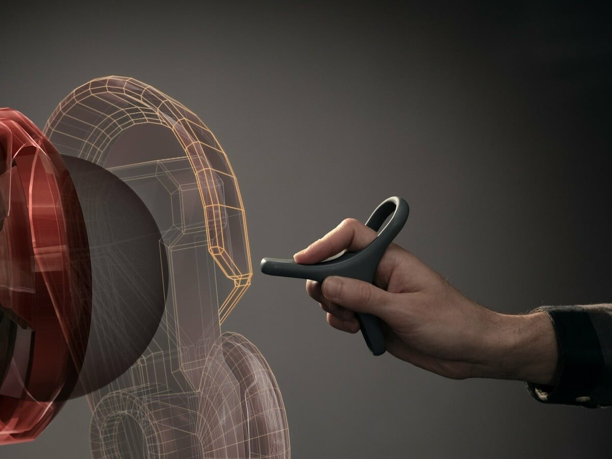 Sony Spatial Content Creation Headset lets you interact with 3D objects intuitively